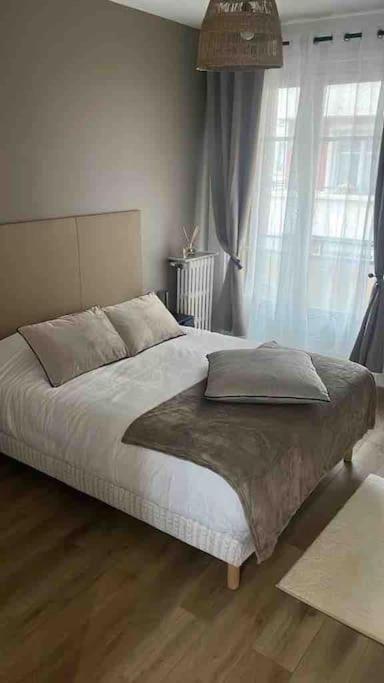 Apartament Le Saint-Mande Elegant Et Pratique, Metro 1 A Deux Pas Zewnętrze zdjęcie